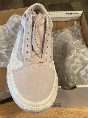 Vans Skate Old Skool Shoes Violet/Marshmallow Size 4.5 M NIB